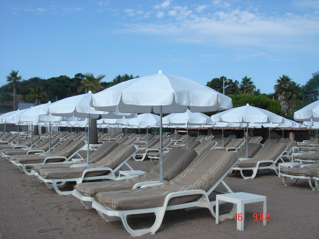 Agay Beach Hotel Сен-Рафаель Екстер'єр фото
